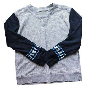 Tea Collection boys sweatshirt size Medium 6-7